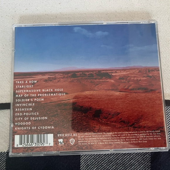 Muse Black Holes and Revelations - Picture 4 of 5